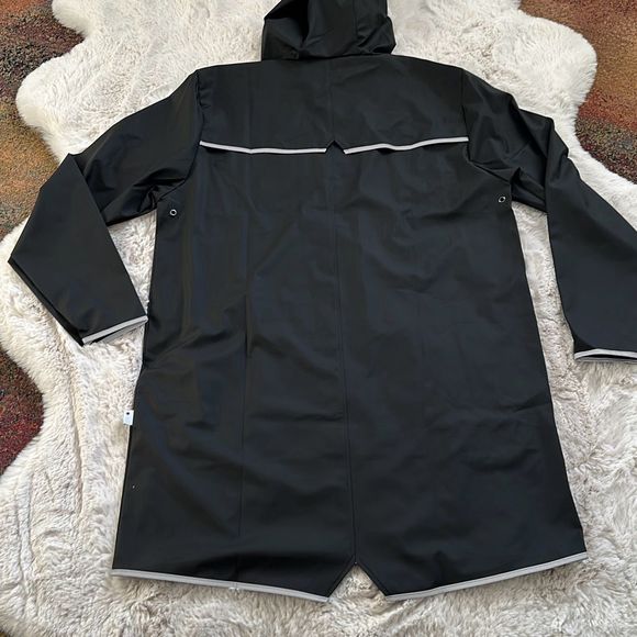 Rains Unisex Waterproof Long Reflective Jacket in Black Size L - Picture 12 of 12